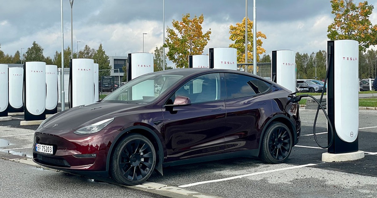 Tesla öppnar första Supercharger V4 i Sverige Vi Bilägare