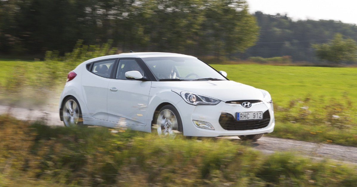 Hyundai veloster 2011