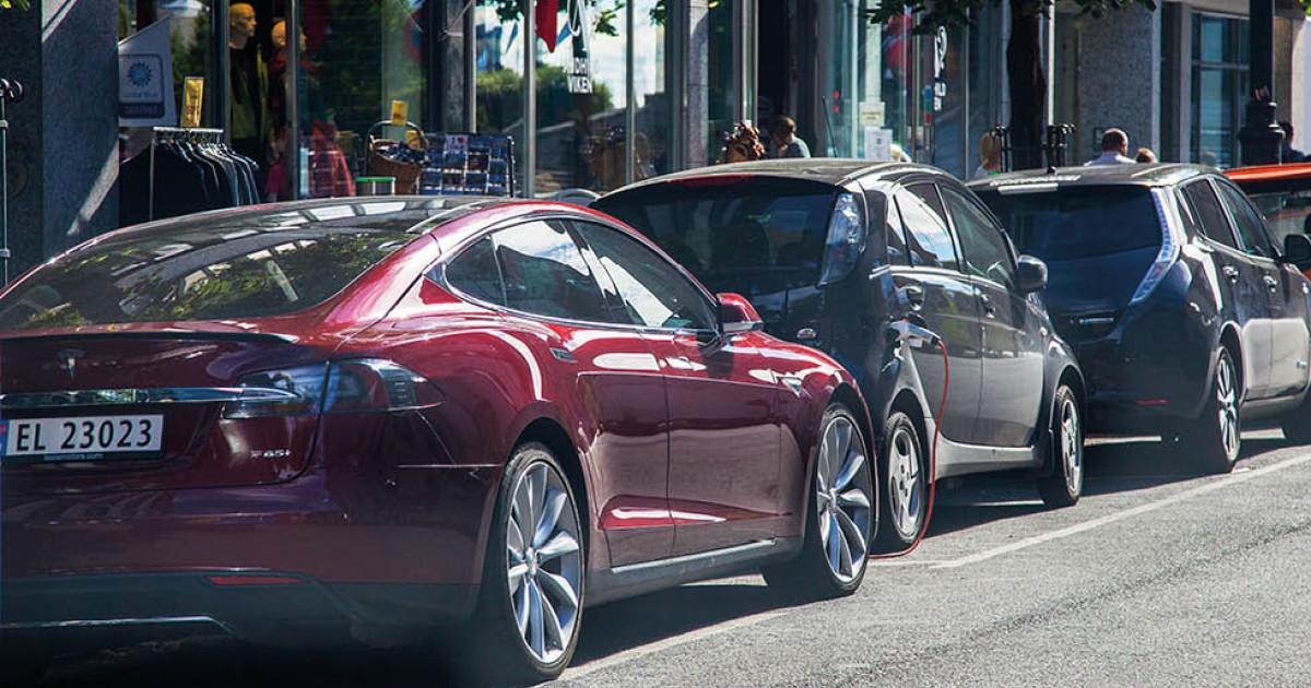 Norsk sinne over nytt budsjett: «Det absolutt verste for elbiler»