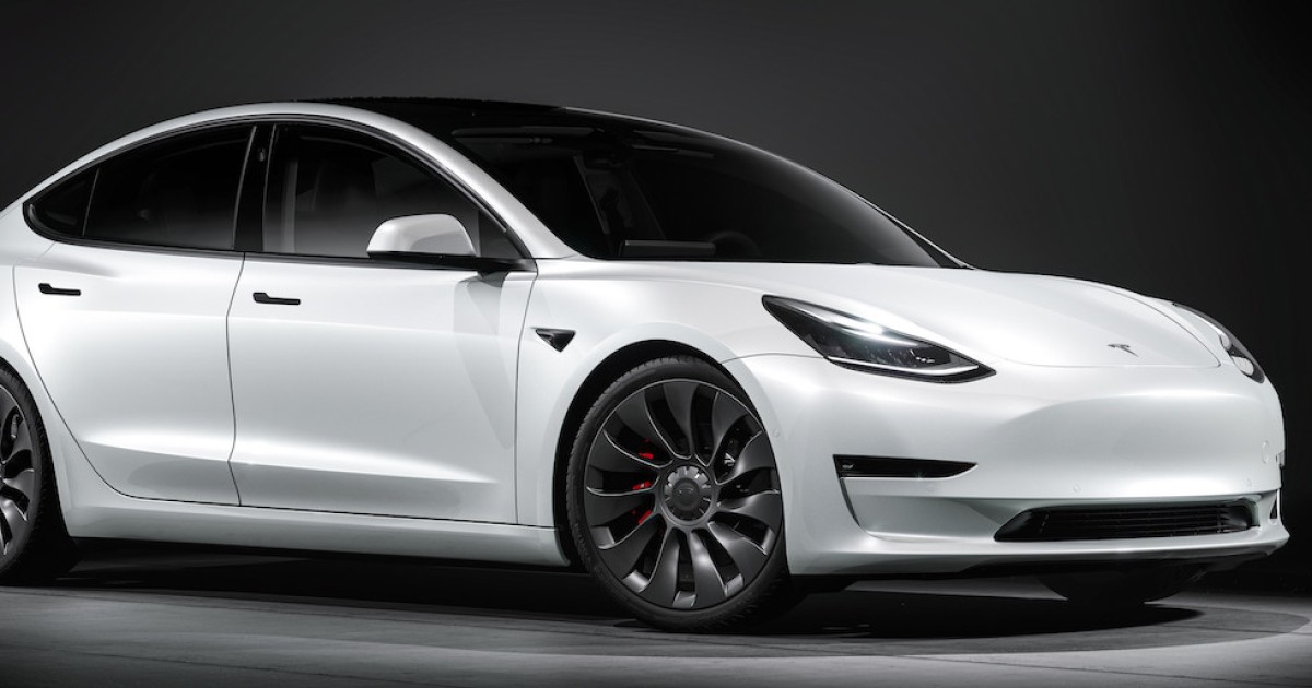 Pris tesla model shop 3