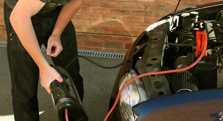 Nytt Bilbatteri Urladdat () Nytt Bilbatteri Urladdat