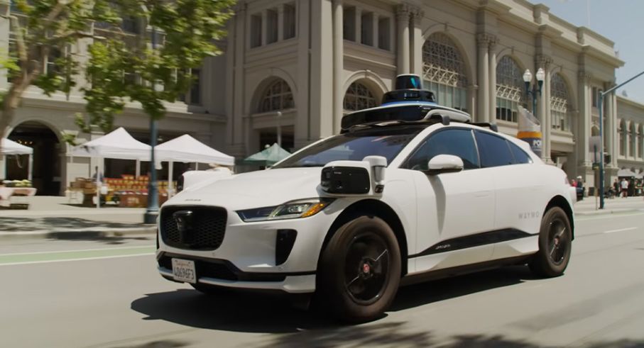 waymo självkörande bil.jpg