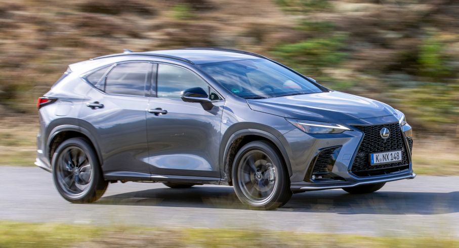 Lexus designspråk är fullt av vassa kanter, ”Spindelgrillen” är välbekant.