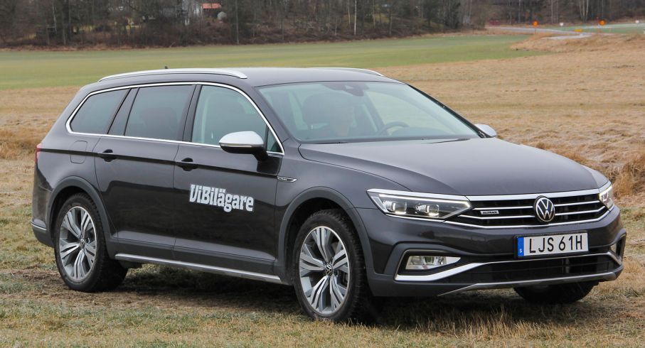 Volkswagen Passat i Alltrack-utförande har högre markfrigång, vilket underlättar i djup snö och på dåliga vägar.