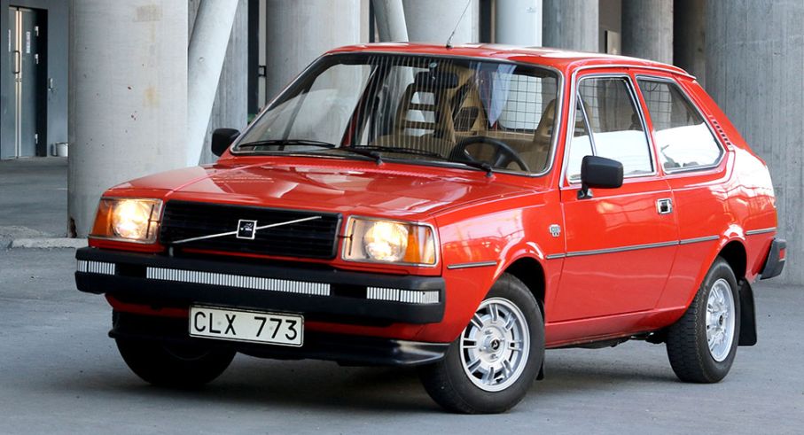 Volvo_343_DL_03.jpg