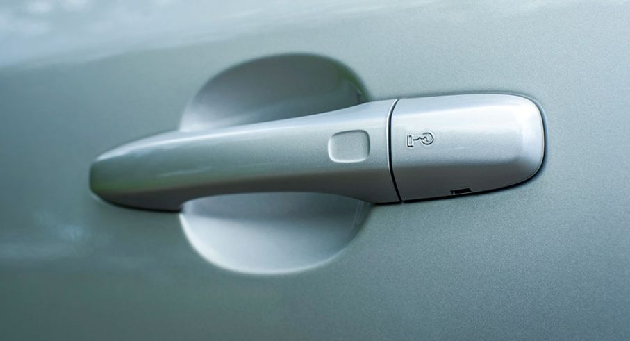 volvo_v60_handtag.jpg