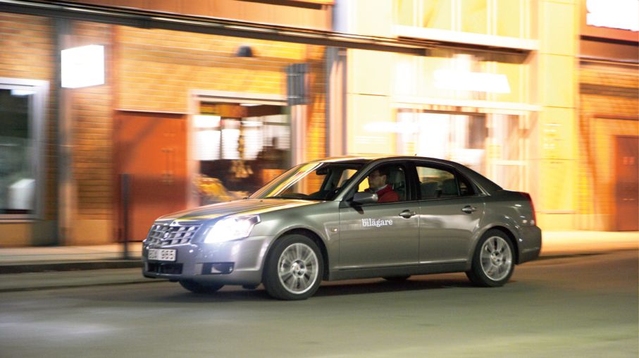 Cadillac bls амортизатор
