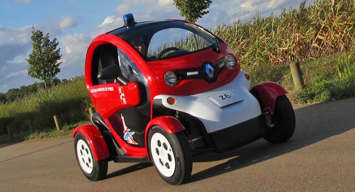Brandbil renault twizy 03