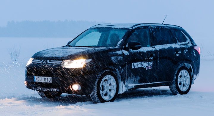 Test mitsubishi outlander 130426