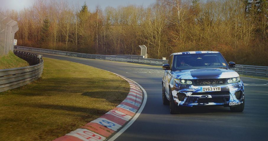 Range Rover Sport SVR med 550 hästkrafter är starkaste bilen någonsin från tillverkaren.