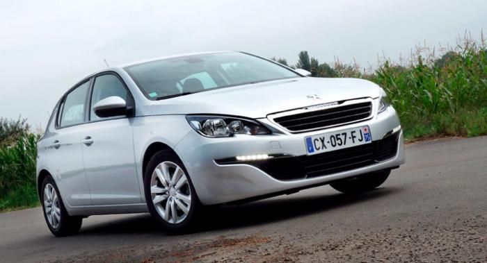 Vissa exemplar av senaste Peugeot 308 dras med dålig ljudkvalité i bluetooth-handsfree.