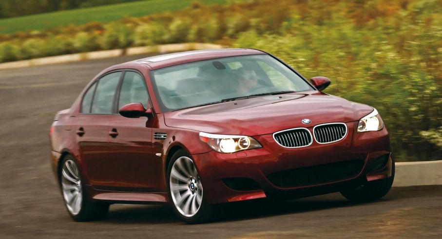 Det är bättre att vara på den säkra sidan vid köp av en så pass avancerad bil som en senare BMW M5.