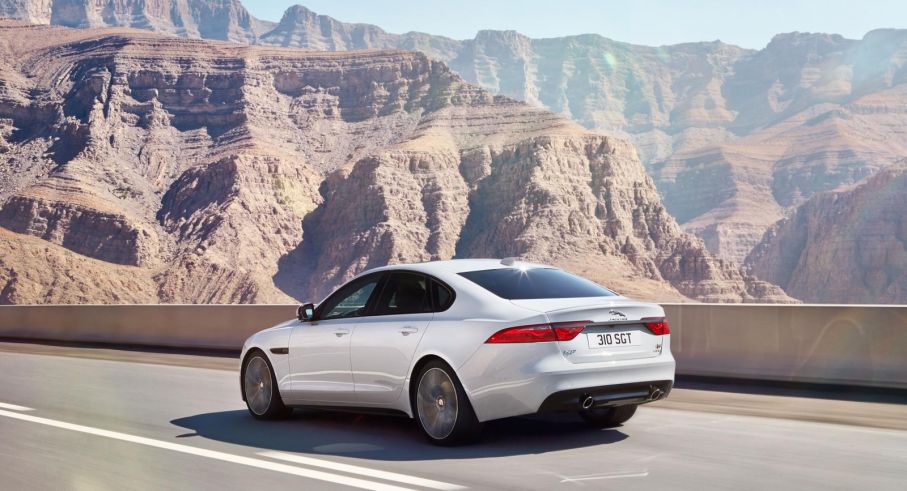 Nya Jaguar XF är lättare och snålare än sin föregångare.