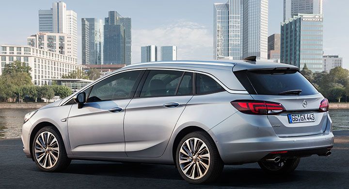 Opel Astra Sports Tourer 2016.