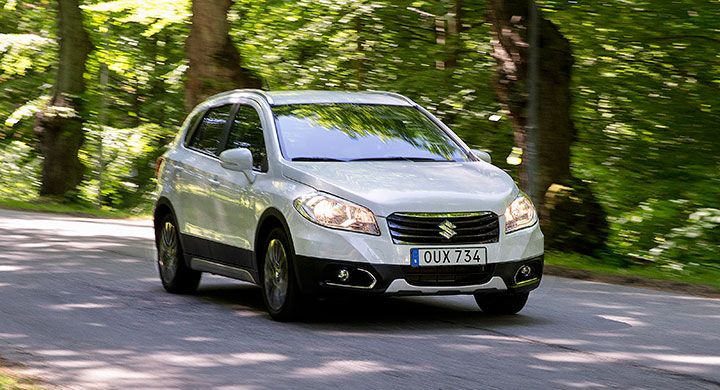 S-Cross CNG fungerar för det mesta helt okej. Kör man på gas sparas två till tre kr/mil jämfört med bensin.