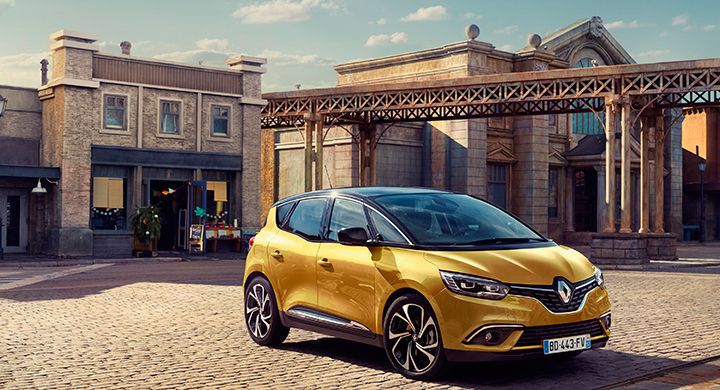 Renault Scenic.
