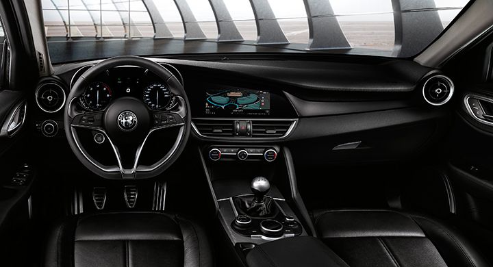 Alfa romeo giulia 2017 03