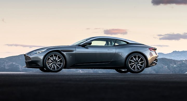 Aston martin db11 01