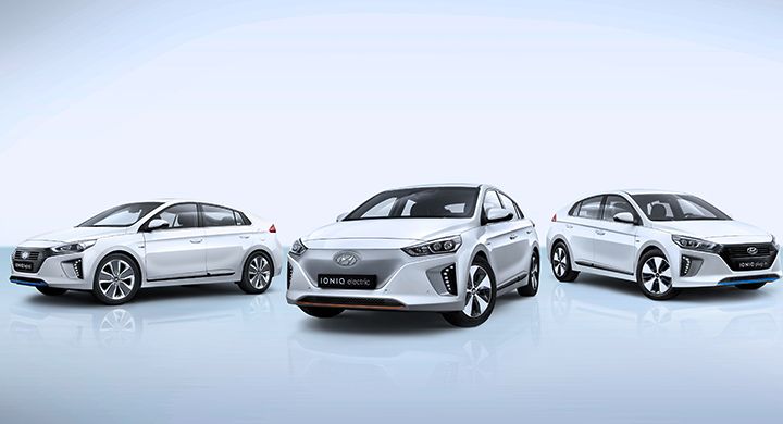 Tre drivlinor i samma bil: En elbil, en laddhybrid och en hybrid.