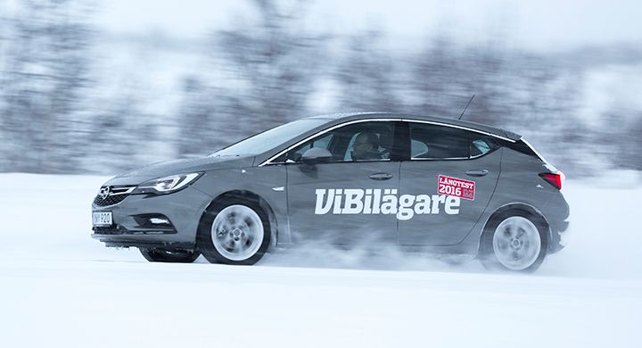 Opel Astra hamnade på andra plats i 2016 års vinterbilstest av långteststallet.