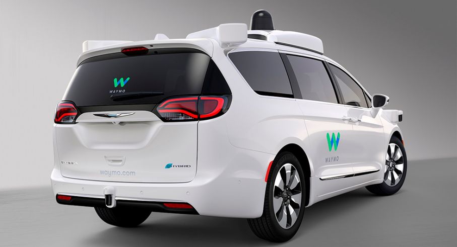 Waymo pacifica 01