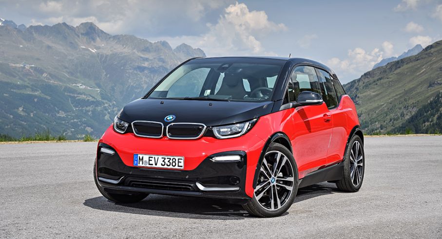 BMW i3s.