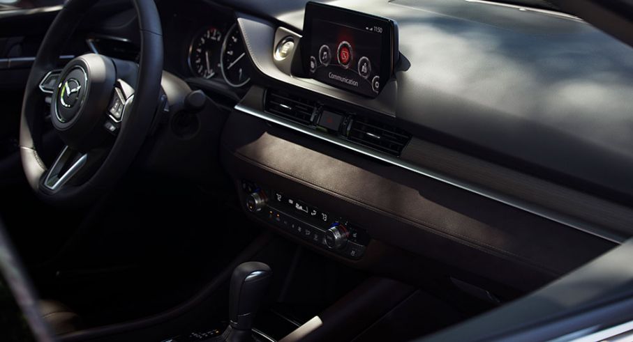 Mazda6 ny teaser 02
