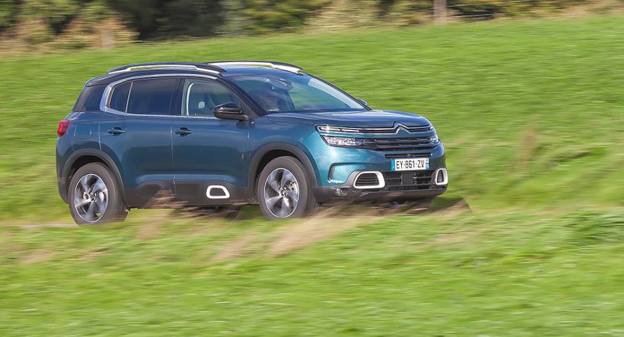 Citroën är inte rädd för att sticka ut och har gett sin komfortsuv en fräck design som många gillar.