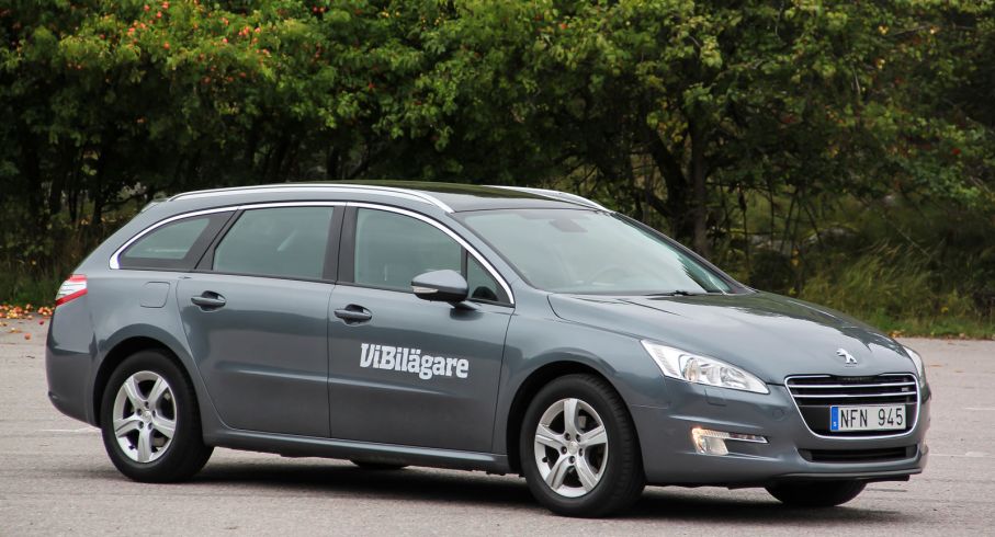 Peugeot 508, här i kombiutförandet SW, är en rymlig familjebil till bra begpriser.