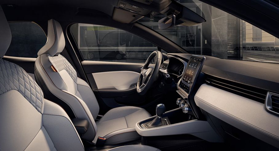Renault clio 2019 interior 02