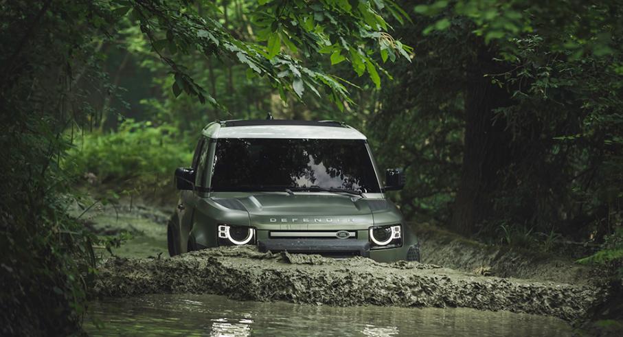 Land rover defender 2020 03