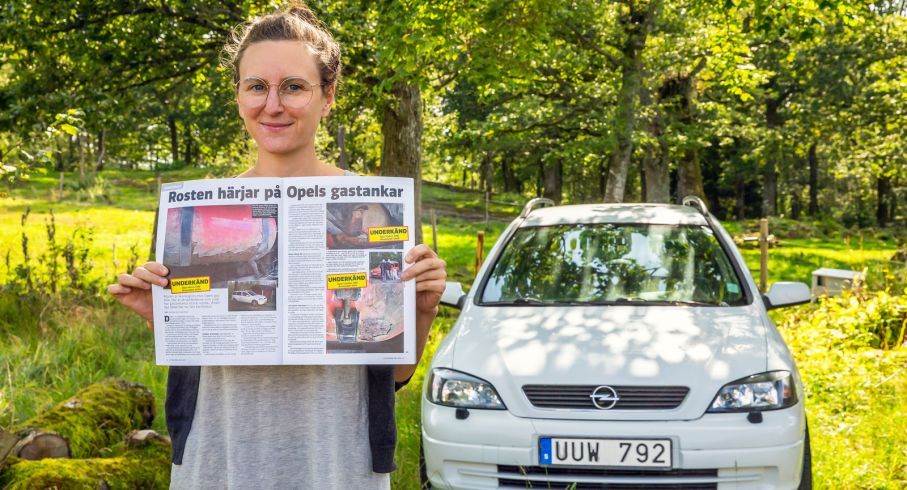Jenny Löfgrens bil är ett undantag. Efter Vi Bilägares artikel valde Opel att byta de rostiga gastankarna på den 15 år gamla bilen. Andra bilar som är över tio år och har samma problem får dock ingen hjälp.
