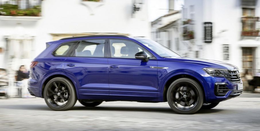 2020 vw touareg r phev 10