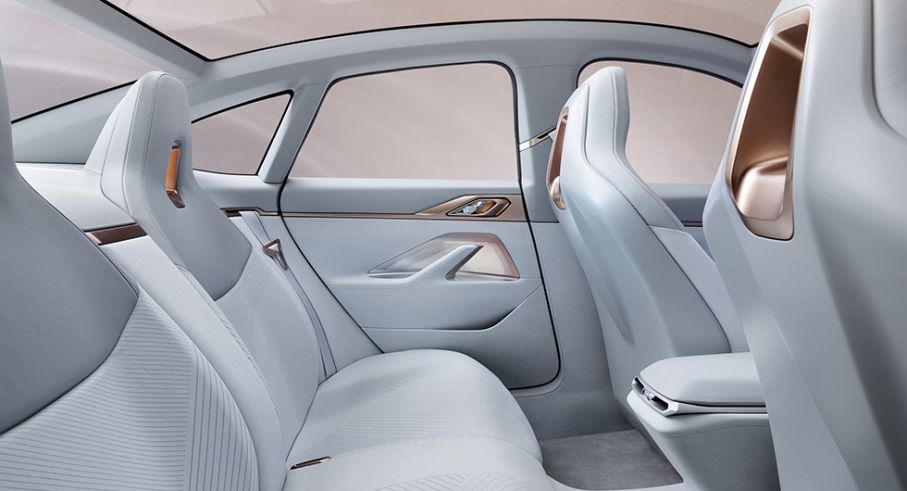 Bmw i4 concept 03