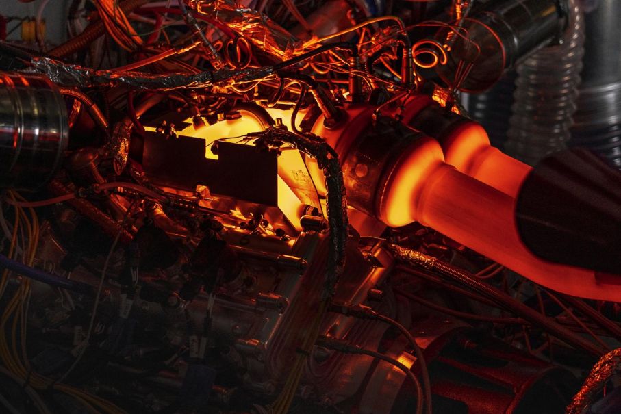 New aston martin v6 engine 10