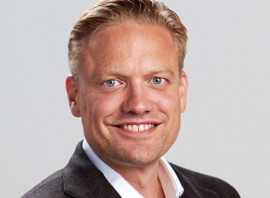 199501 henrik green senior vice president sales production planning and customer