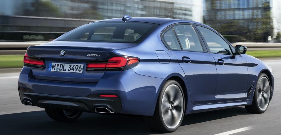 P90389008 highres the new bmw 530e xdr