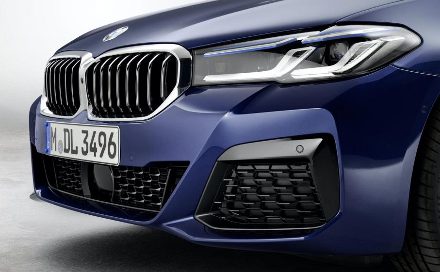 P90389032 highres the new bmw 530e xdr