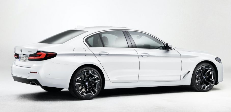 P90389063 highres the new bmw 540i sed