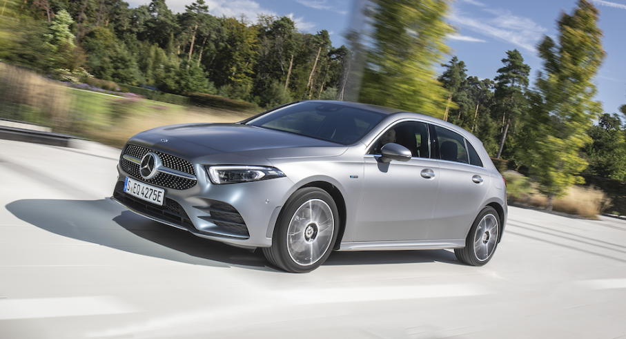 Mercedes A250e är en väl förpackad hybrid med marknadens bästa räckvidd på el.