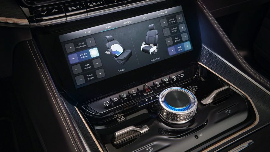 Jeep grand wagoneer concept 25