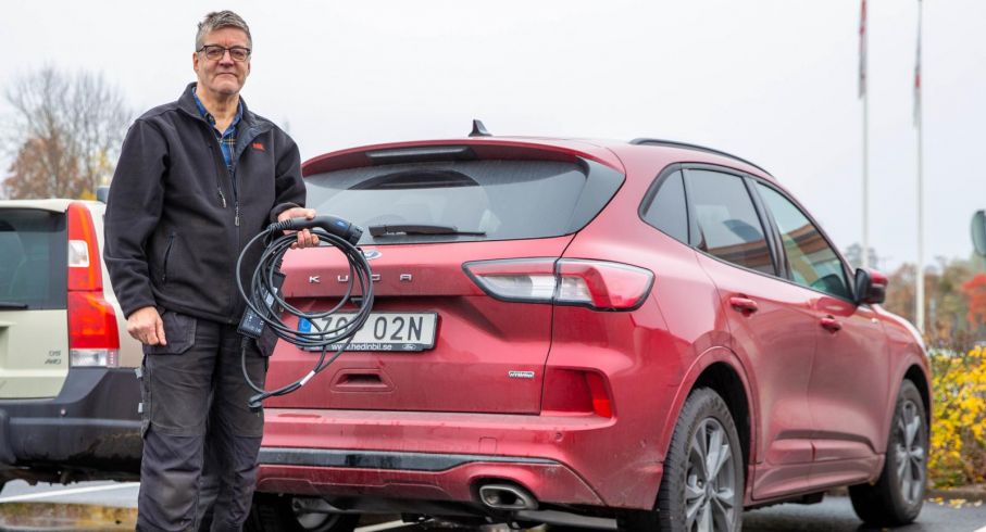 Ford glömde att berätta om brandrisken. Bengt Morberg fortsatte att ladda.