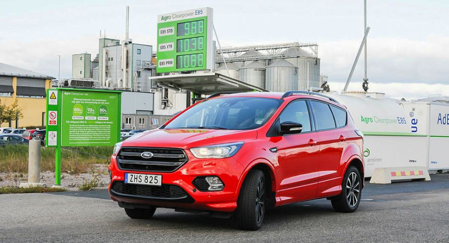 Ford Kuga lanserades med etanoldrift år 2019. Till sommaren kommer fler Fordar att gå på sprit.