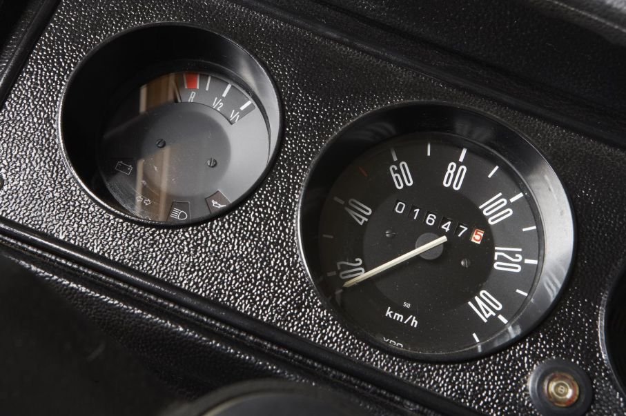 Vw12 n1k8858