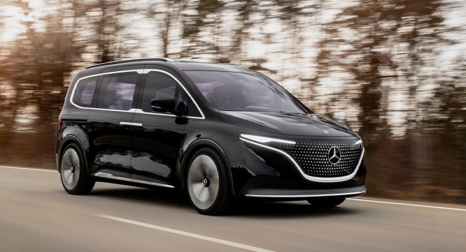 Mercedes säger att deras kommande T-klass är anpassad för familjer som gillar fritidsaktiviteter.