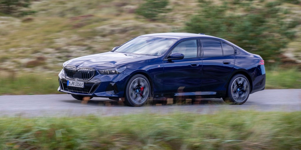 BMW säljer fler elbilar än Tesla
