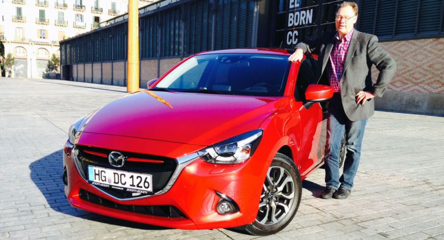 Erik Rönnblom rapporterar direkt från Barcelona och provkörning av Mazda 2.